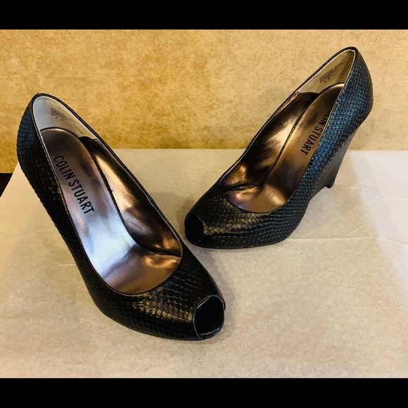 Colin Stuart peep toe wedges - Picture 3 of 6